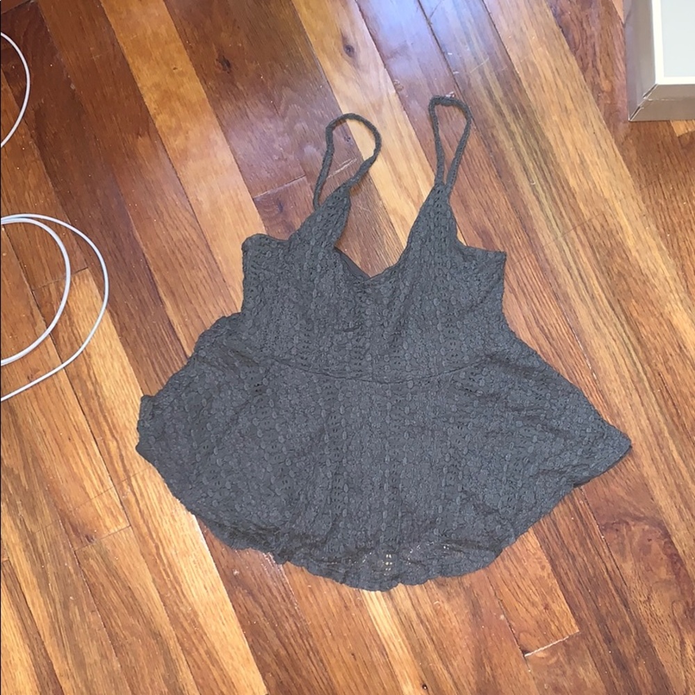 Green crop tank top